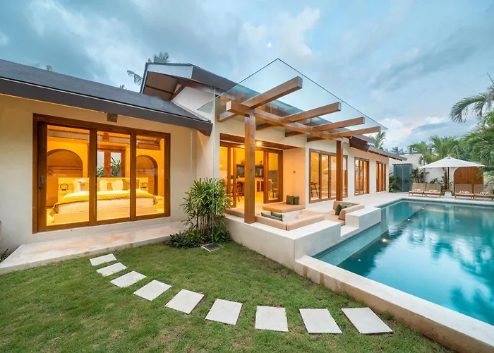 Salt House Villa *